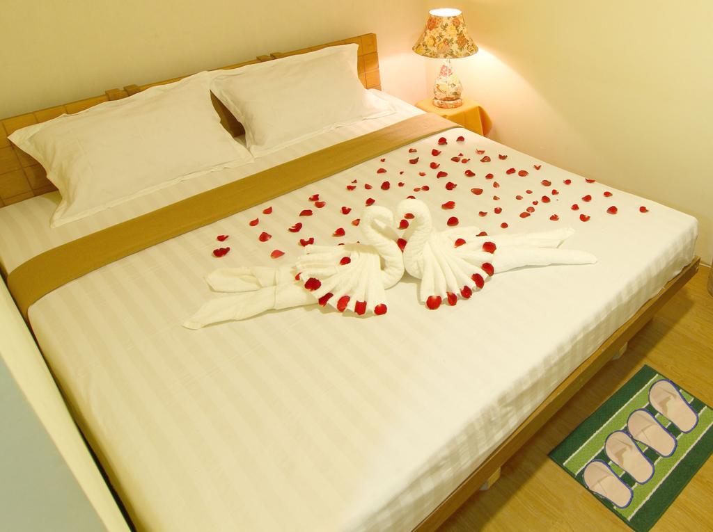 Shwe Htee Guest House Yangon Exterior foto